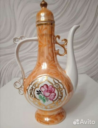 Продам кувшин