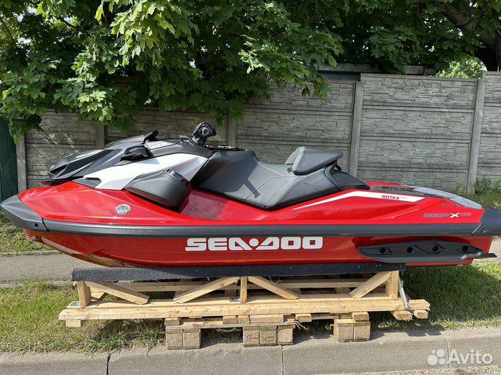 Гидроцикл BRP Sea-Doo RXP 325