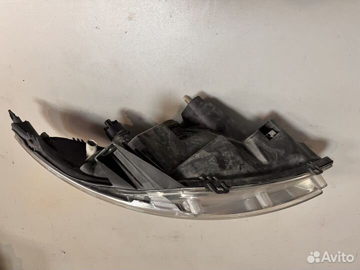 Фара левая sandero (2009)