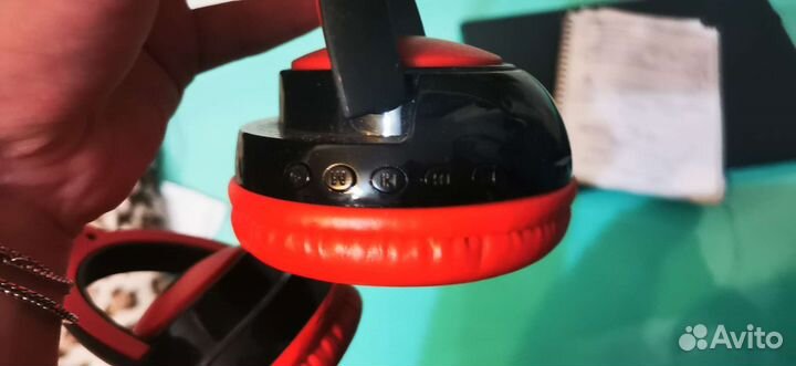 Беспроводные наушники