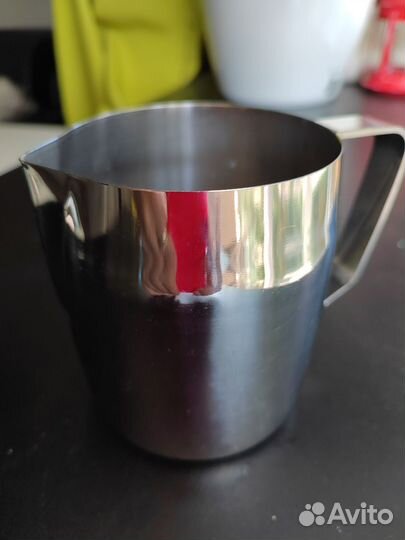 Питчер для молока