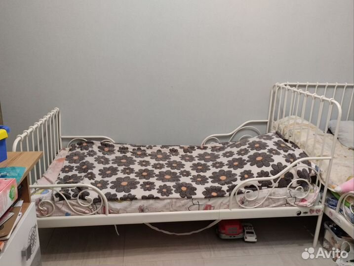 Детская кровать IKEA раздвижная 2 штуки
