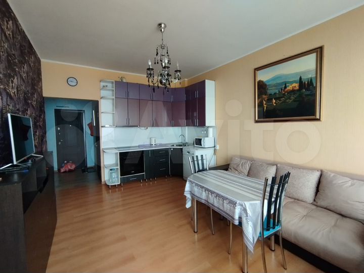 2-к. квартира, 54 м², 2/5 эт.