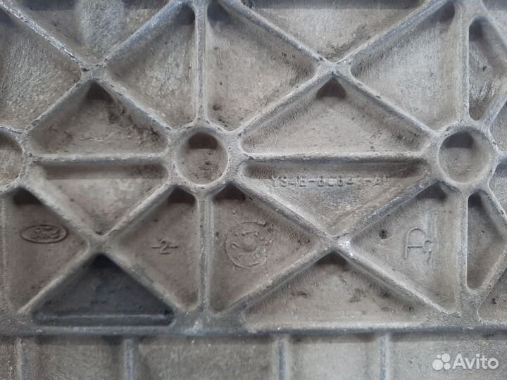 Поддон двигателя Ford Focus 1 USA