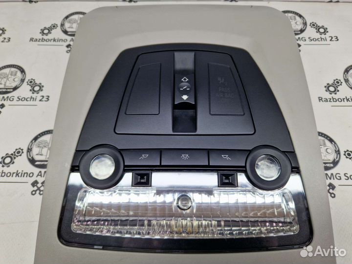 Плафон освещения салона под люк для BMW F25