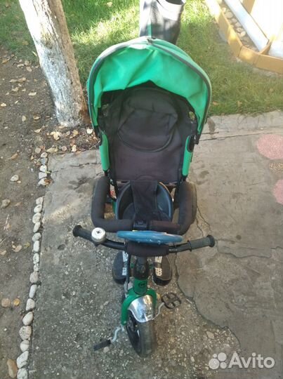 Трехколесный велосипед с родительской ручкой