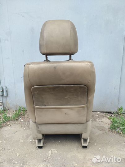 Nissan teana L-33 сидение салона