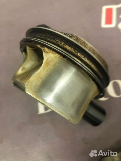 Шатун поршень N63B44 BMW