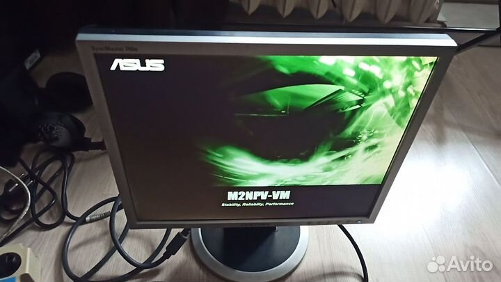 Монитор для компьютера