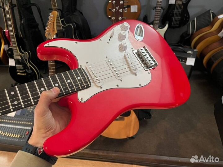 Электрогитара Fender Squier Bullet Stratocaster Ss