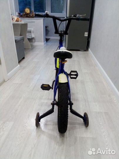 Велосипед детский 4 колесный