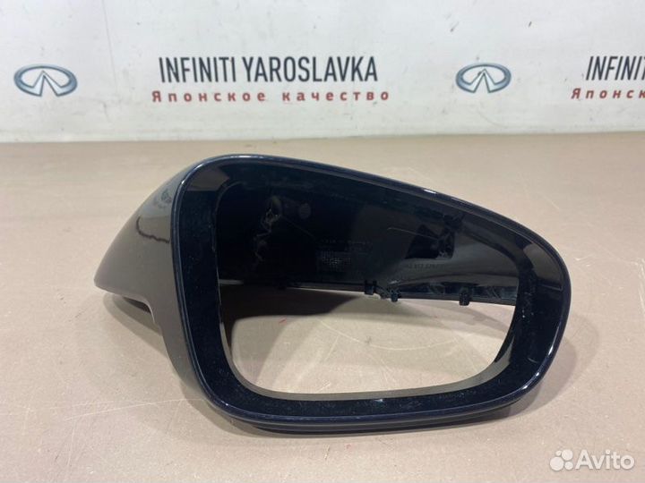 Крышка зеркала правая Porsche Taycan Y1A 2021