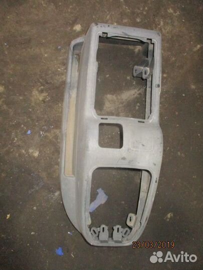 Накладка центральной консоли MAN 81617016241