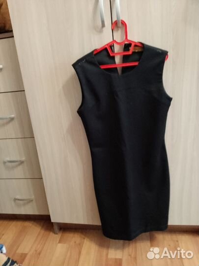 Платье женское 42