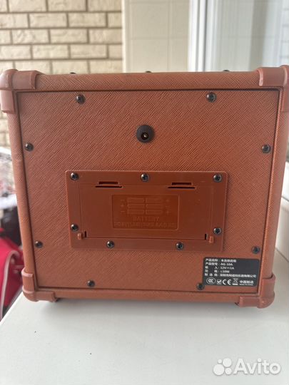 Гитарный комбоусилитель