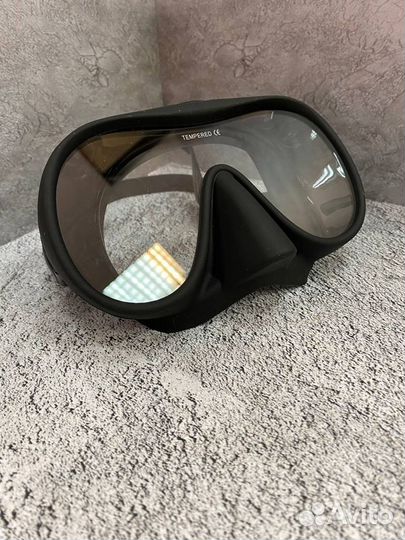 Маска для подводной охоты малообъемная