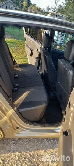 Renault Sandero, 2011