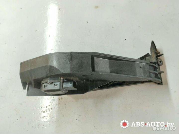 Педаль газа BMW 7 E65/E66/E67 2004