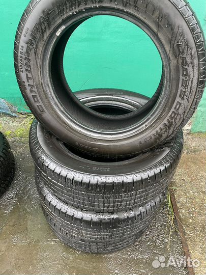 Continental CrossContact LX25 215/65 R16