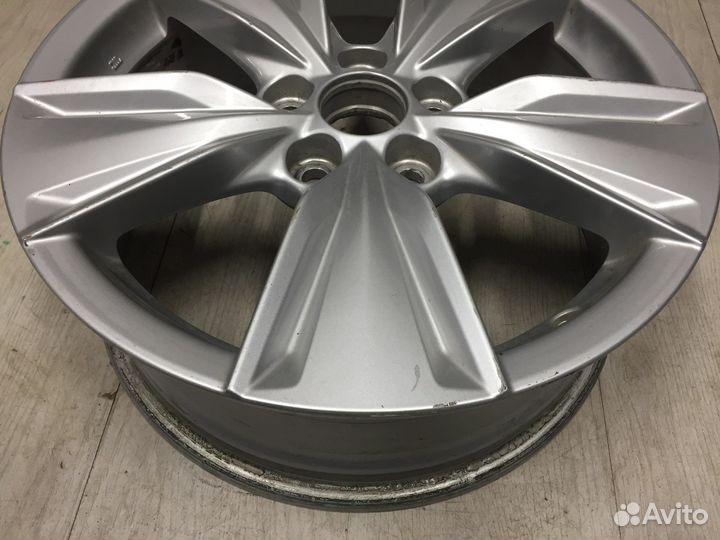 Диск R17 Lexus UX