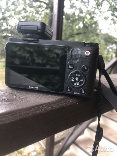 Зеркальный фотоаппарат samsung nx1000