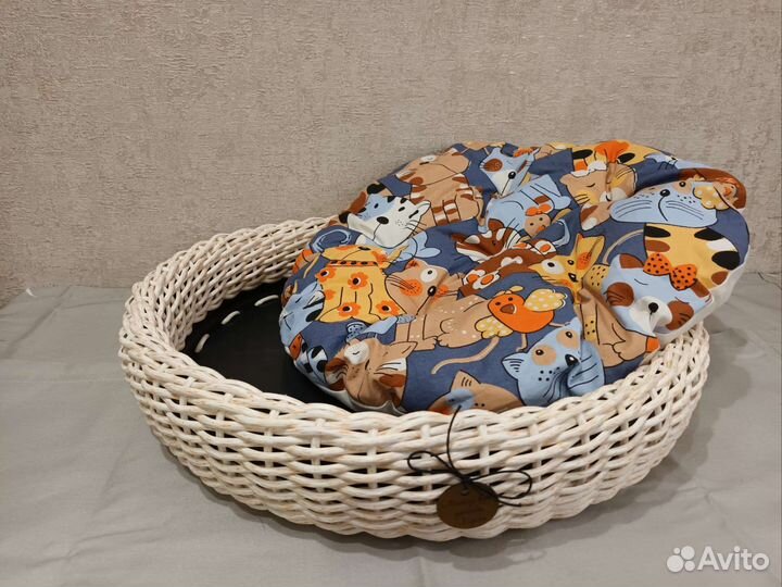 Лежак для домашнего питомца