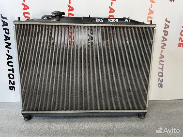 Радиатор охлаждения Honda Stepwgn RK1 RK5 RK2 2.0