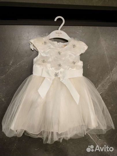 Платье для девочки нарядное на 1 год