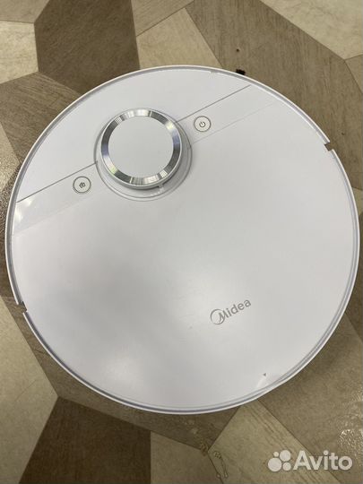 Робот пылесос Midea M7