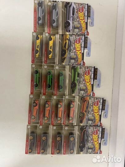 Hot wheels машинки коллекционные
