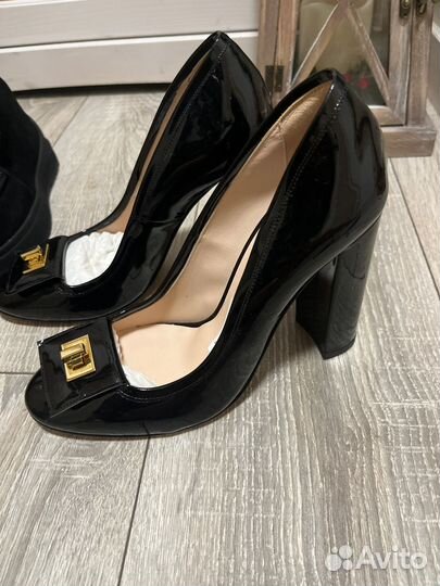 Туфли женские