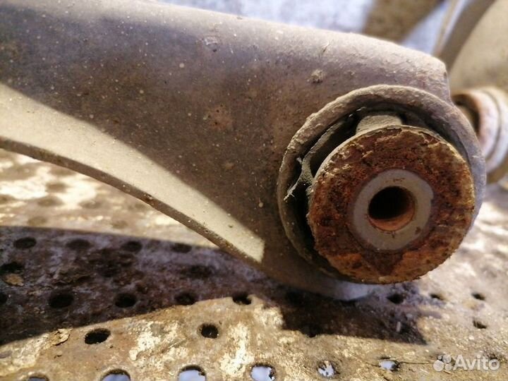 Рычаг передний правый Mazda 6