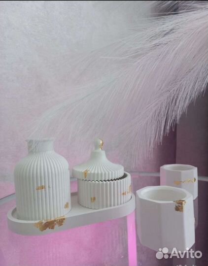 Изделия из гипса