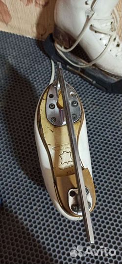 Коньки р. 210