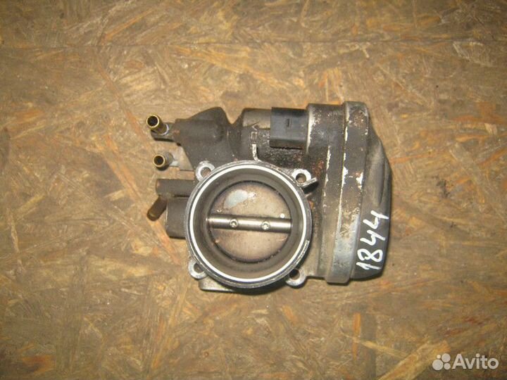 Дроссельная заслонка Volkswagen Bora