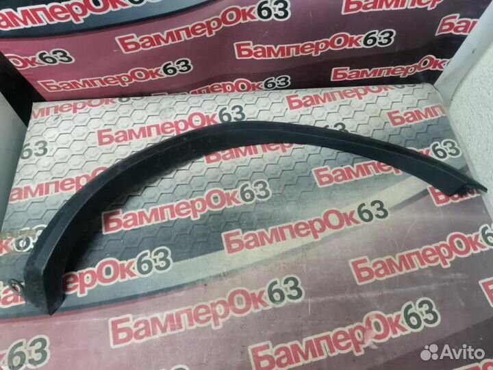 Накладка крыла Toyota Fortuner GGN155 2015 задн. л