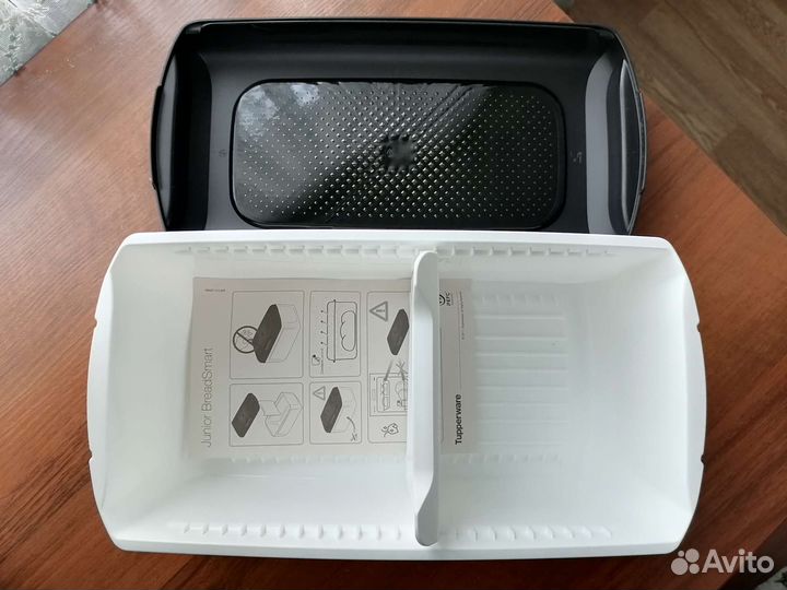 Хлебница от Tupperware