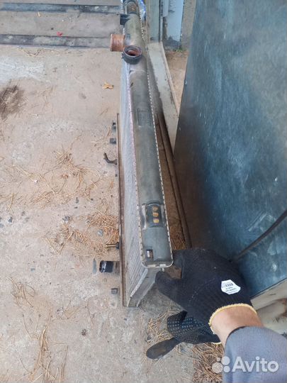 Продам штатный жирный радиатор 1jz gte jzx 100