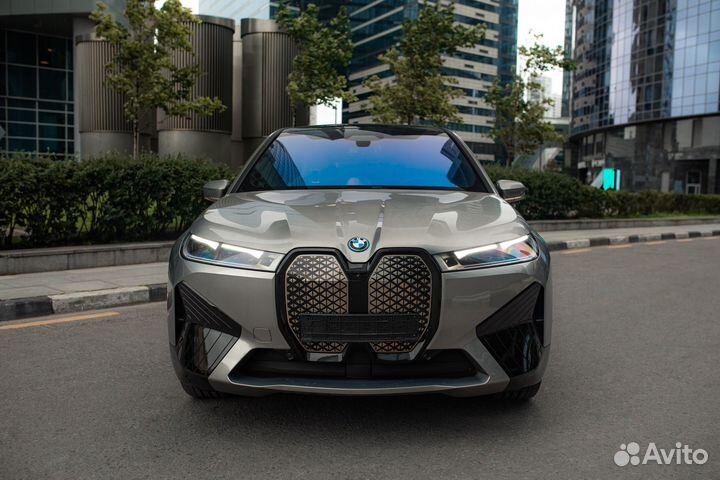 BMW iX AT, 2022, 9 900 км