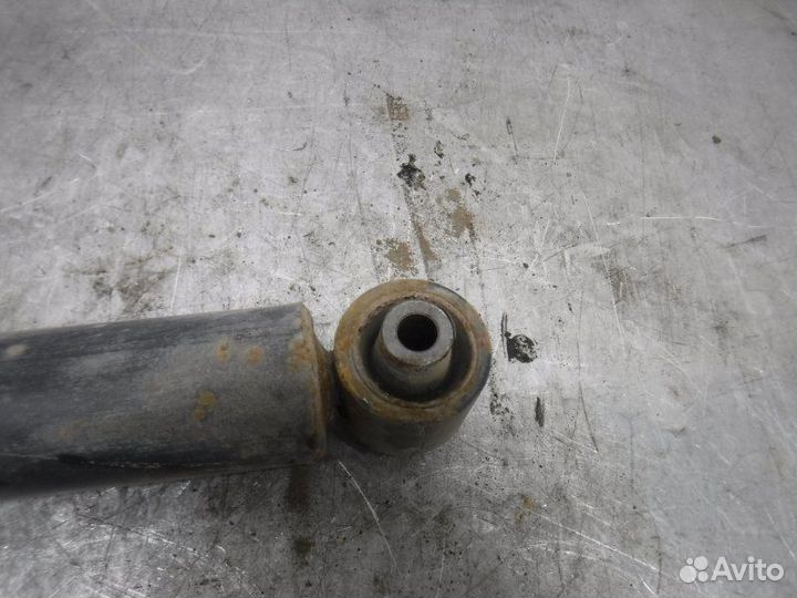 Амортизатор задний правый Nissan X-Trail T31 MR20