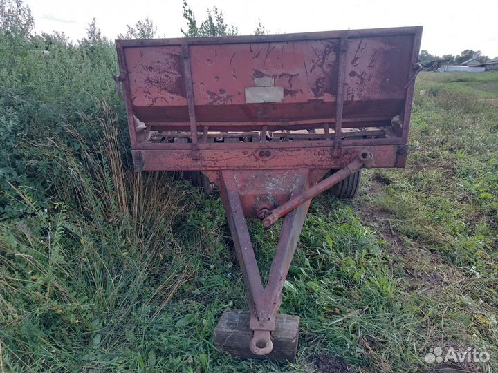 Разбрасыватель удобрений Ригасельмаш РОУ-6, 1990