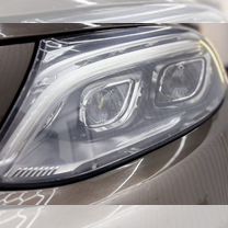 Бронирование фар полиуретановой плёнкой