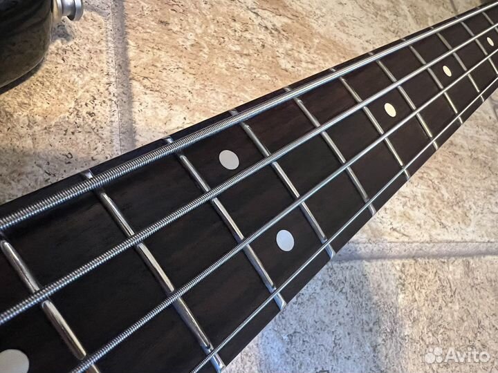 Бас гитара Fender Standard Precision Bass 2007