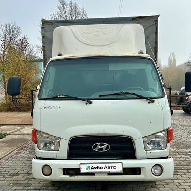 Тентованный грузовик 32 м³ Hyundai HD78, 2013