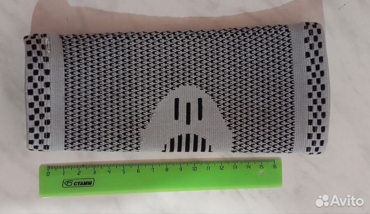 Бандаж на локтевой сустав