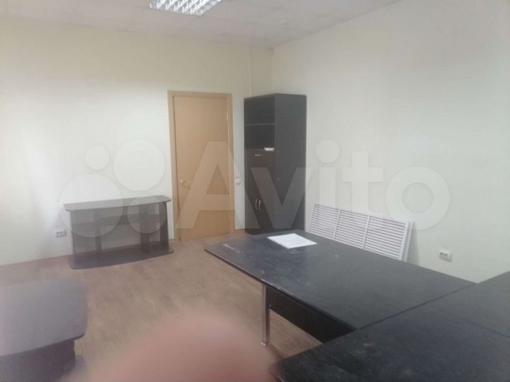 Офис, 12 м² и 17 м2