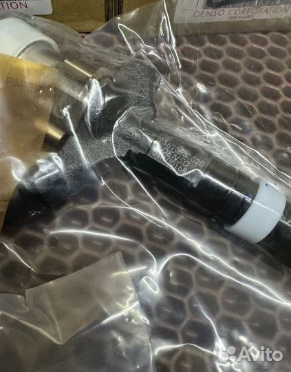 Форсунка Denso Toyota 0950009750