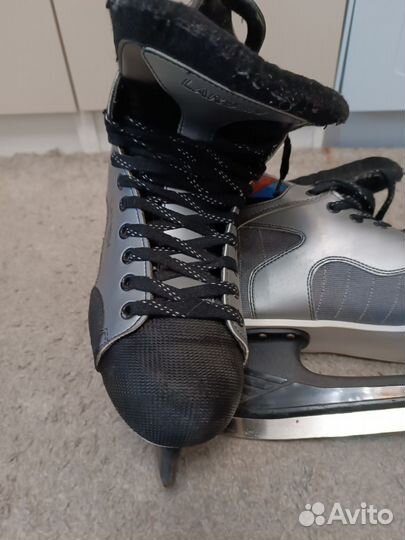Коньки хоккейные 44 размер