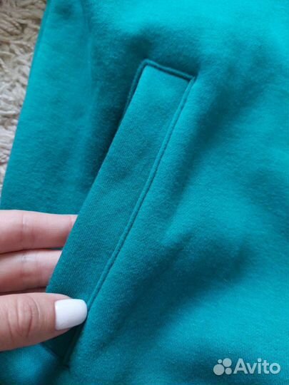 Спортивный костюм женский