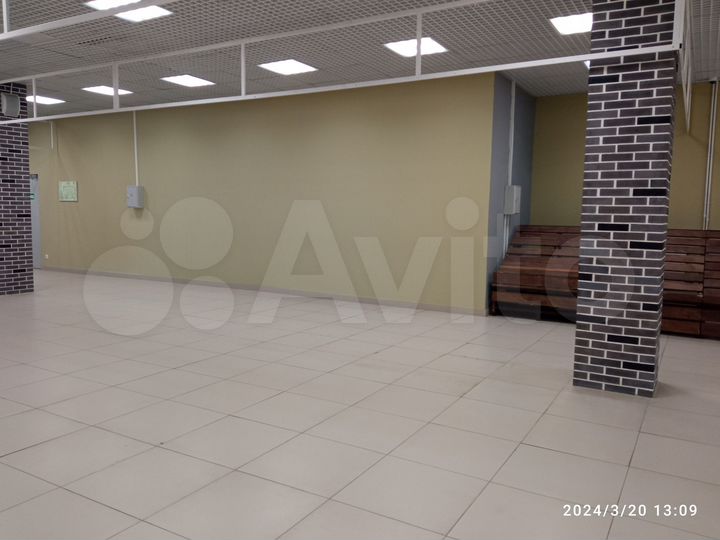 Свободного назначения, 300 м²